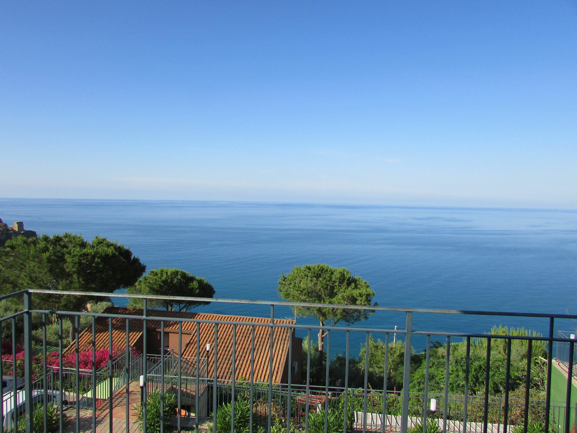 Residence Magara Cefalù Eksteriør bilde